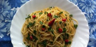 Le ricette di SoleLuna – Pasta aglio, olio e peperoncino