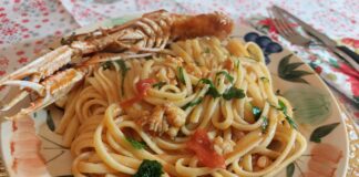 Linguine agli scampi con bisque: la ricetta perfetta per un primo piatto di mare raffinato
