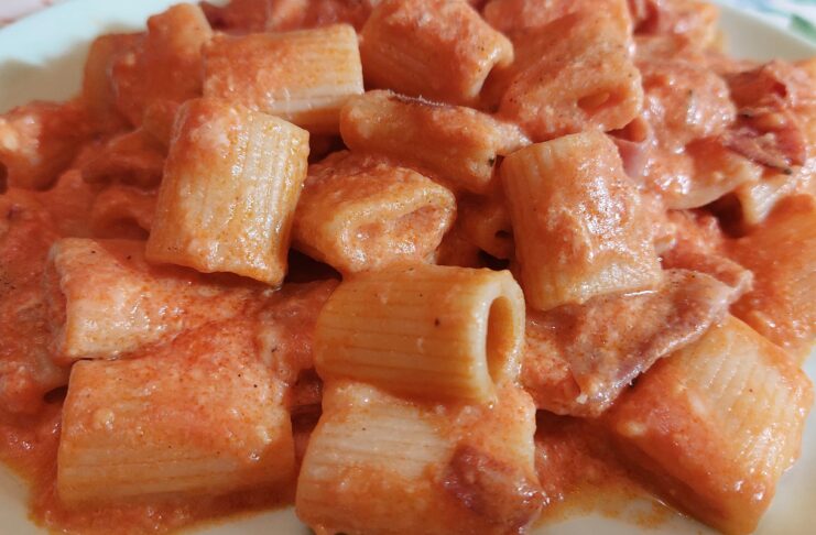 Le ricette di SoleLuna – Mezze maniche cremose a modo mio